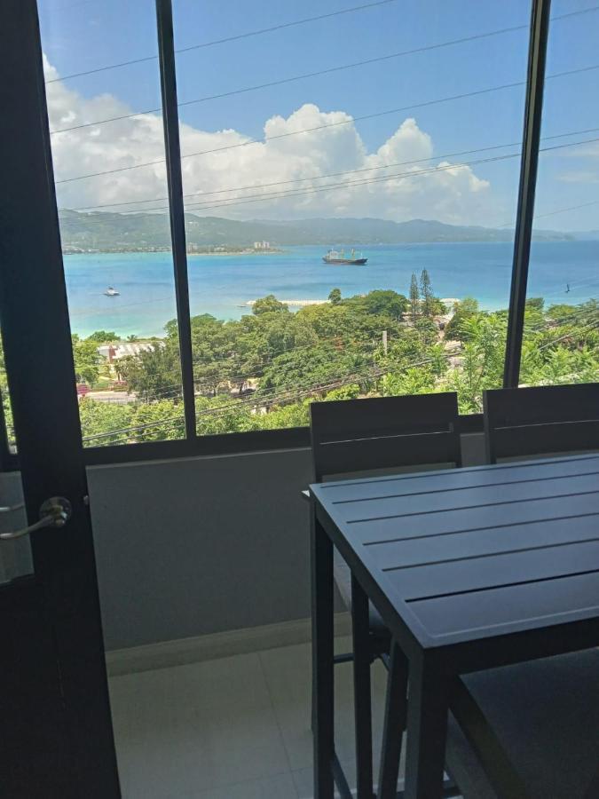 K&S Seaview Luxury Apartment Montego Bay Ngoại thất bức ảnh